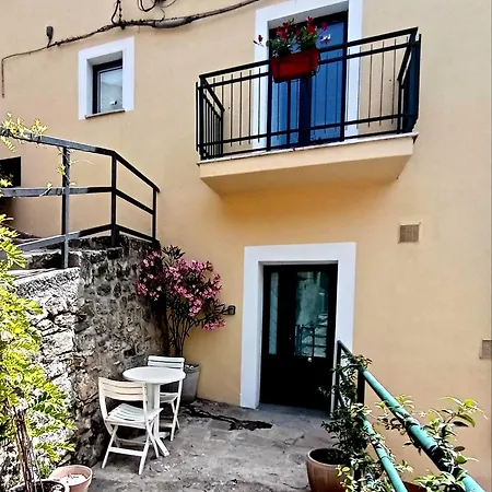 Il Glicine Bed & Breakfast Castelmezzano